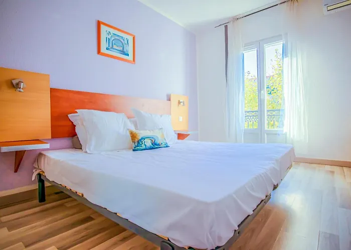 Le Work&play - Special Seminaires, Vacances, Repas. * Clermont-lʼHérault